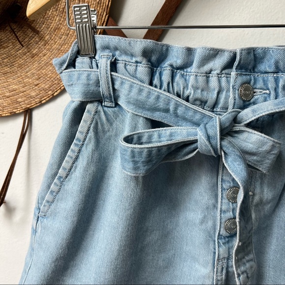 Loft • Paper Bag Denim Shorts - Picture 4 of 7